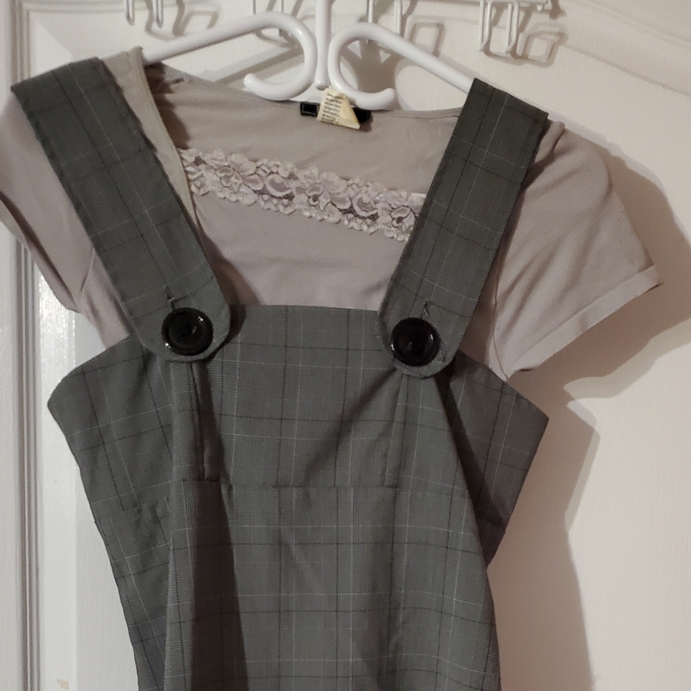 Women's dress